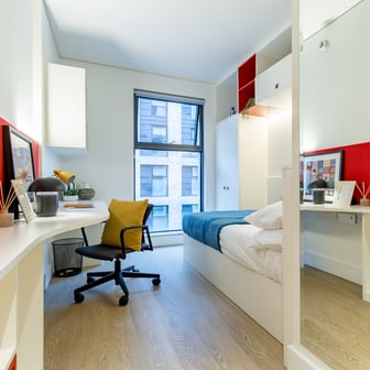 Economy En Suite - Image 1